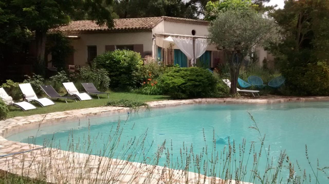 La Bousquatiere Panzió Piolenc Kültér fotó